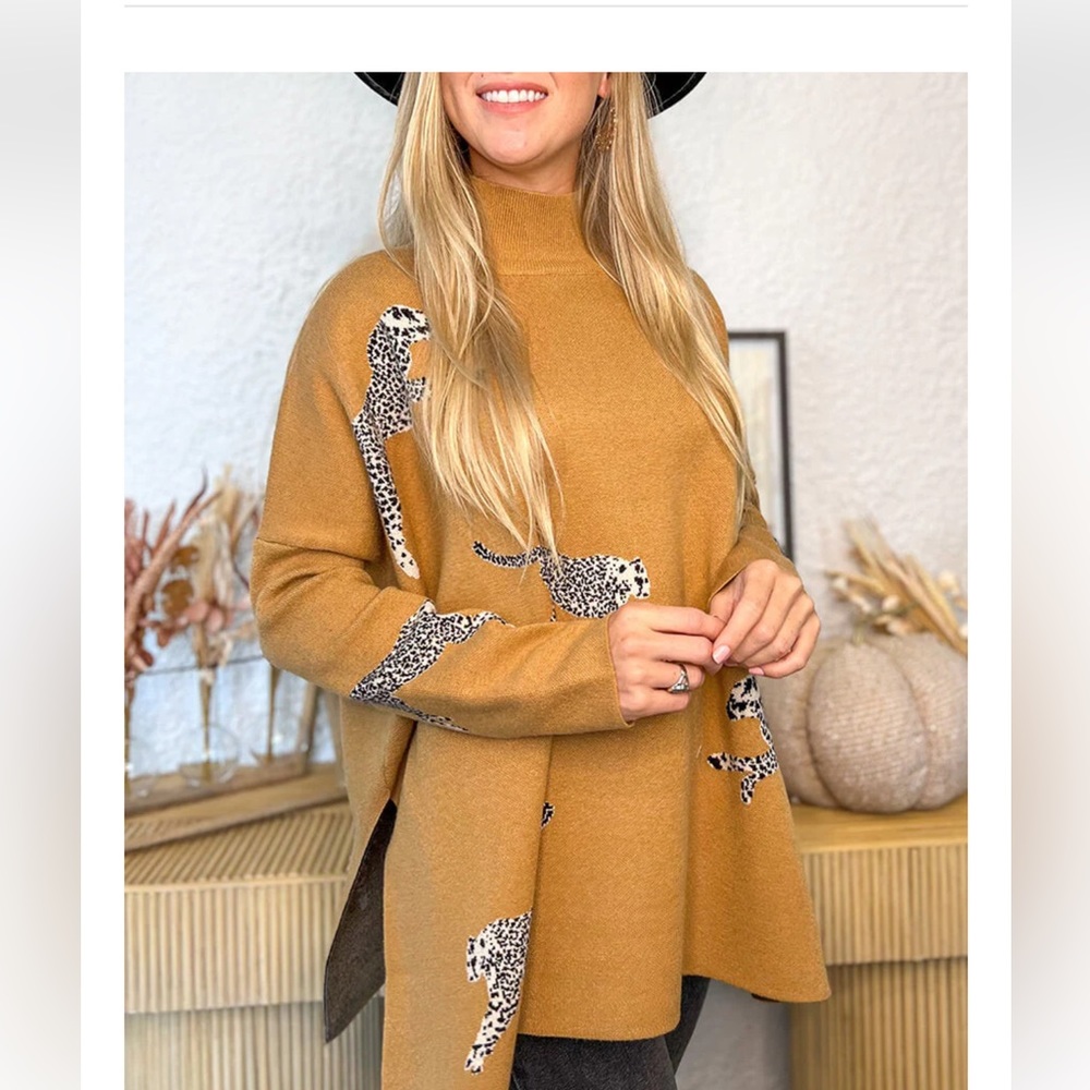 Entro NWT Camel Mock Neck Cheetah Sweater Tunic - Size Small